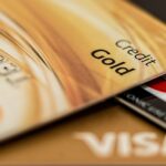 Credit Cards vs Debit Cards: Which One Should You Choose?